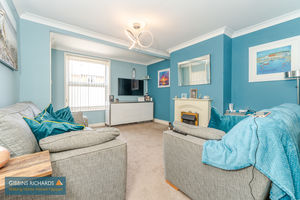 Sitting Room- click for photo gallery